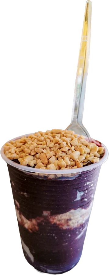 Copo de açaí com leite condensado e cobertura crocante
